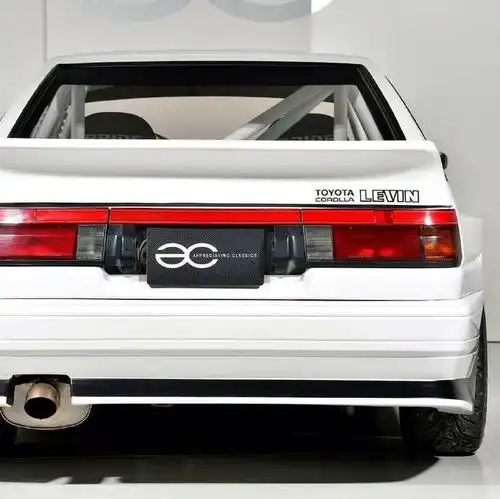 一组ae86赛车! toyota corolla levin ae86