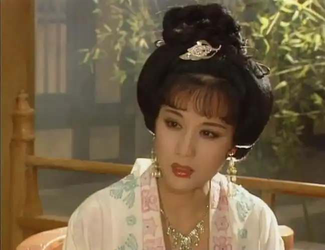 演员李建群去世她出演的古典美女曾点亮荧屏