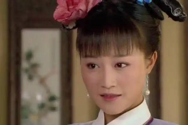 蓝盈莹让导演感到不满意,犹豫后还是开了口|甄嬛|浣碧|果郡王|曹贵人