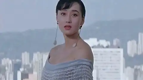 年轻时的利智绝对称得上倾国倾城!