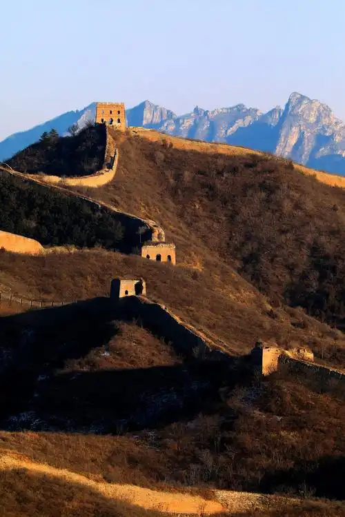 古北口蟠龙山长城观双子座流星雨