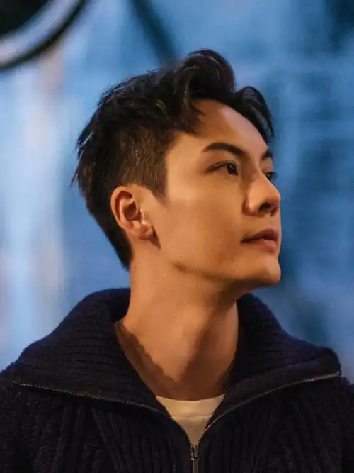 港风靓仔陈伟霆