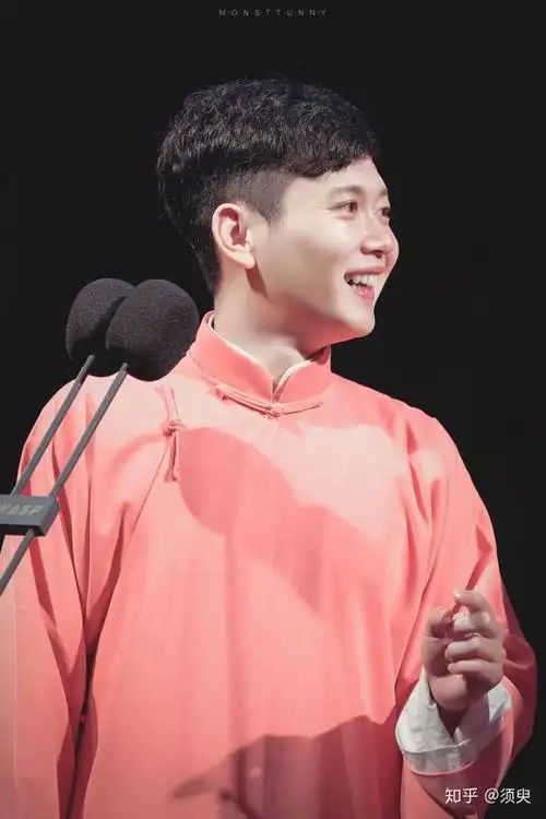 孟鹤堂有哪些令人心动的照片?