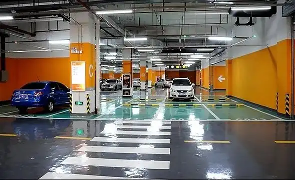 地下停车场