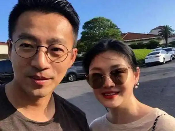 胡歌娶了素人妻子是我这辈子做过正确的决定