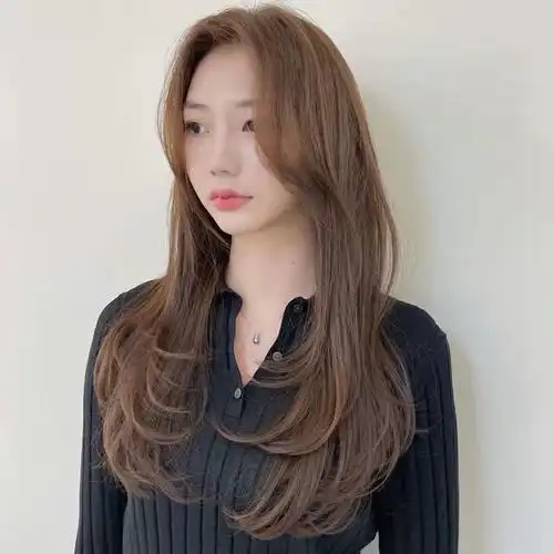 今年这三种颜色很流行,选对头发颜色显白又时尚,洋气又显年轻