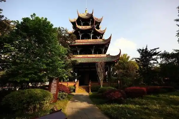 成都有什么好玩的地方推荐成都旅游必去的12个名胜古迹景区