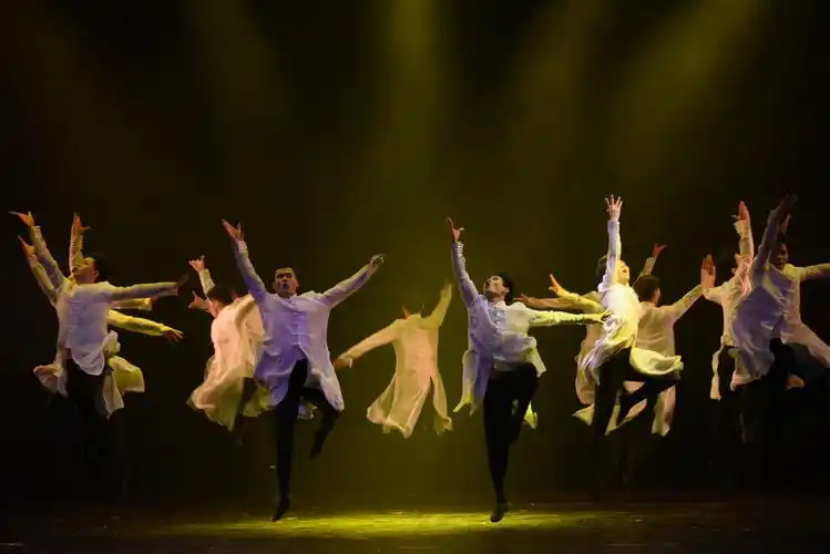 广西艺术学院职业技术学院2021届音乐舞蹈专业学生毕业展演