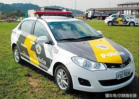 社会主义国家古巴,大把大把的吉利警车,车型是吉利ck警车(即国内的