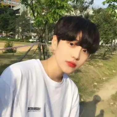 高清好看阳光的帅气小哥哥头像图片精选,男生头像图片