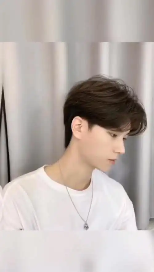 男士发型韩式中分