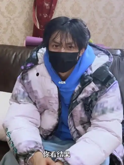 虽然但是真的很像扎着两辫子的女孩