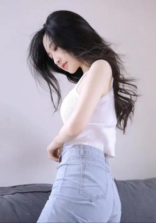 天姿绝色养眼美女,图片大全,高清,图库-回车桌面