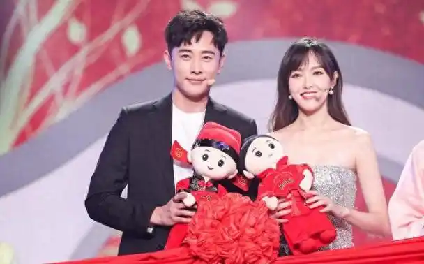 有种整容叫唐嫣和罗晋结婚领证5年两人都脱胎换骨