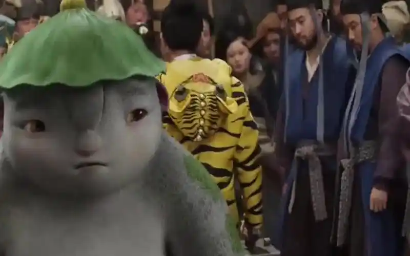 胡巴终于和他爹娘相见了,那场面太感人了!