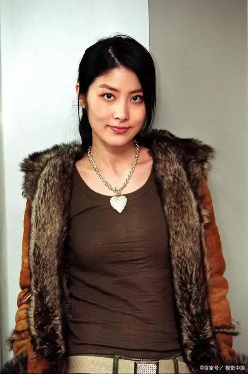 陈慧琳从设计到娱乐圈的璀璨之旅