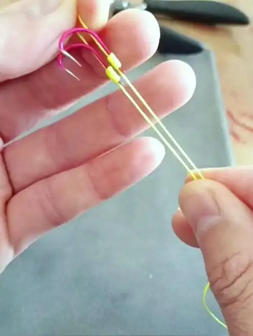 如果快速绑好子线双钩,这样绑,又快又结实,你学废了吗?