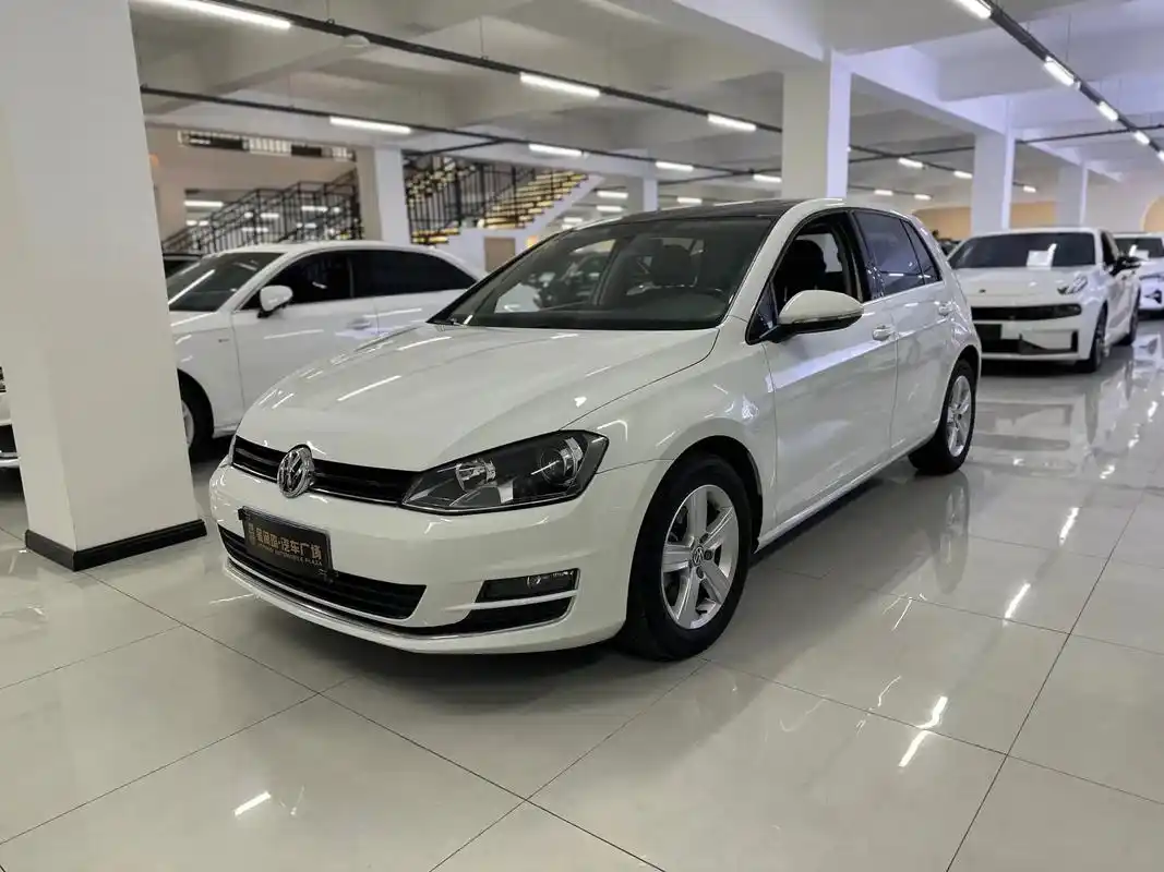 大众高尔夫 二手车.新到2015款2015年上牌高尔夫1.4 - 抖音