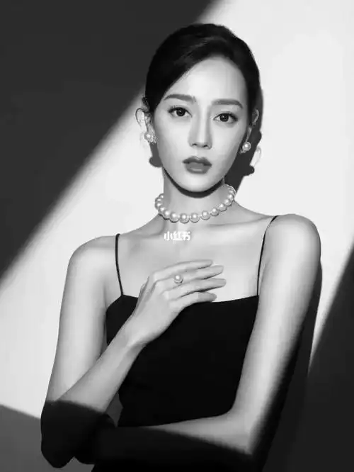 扒一扒女明星的"澳白"珍珠项链 价值几何?