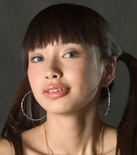 angelababy从小到大照片曝光 看看到底整容没?