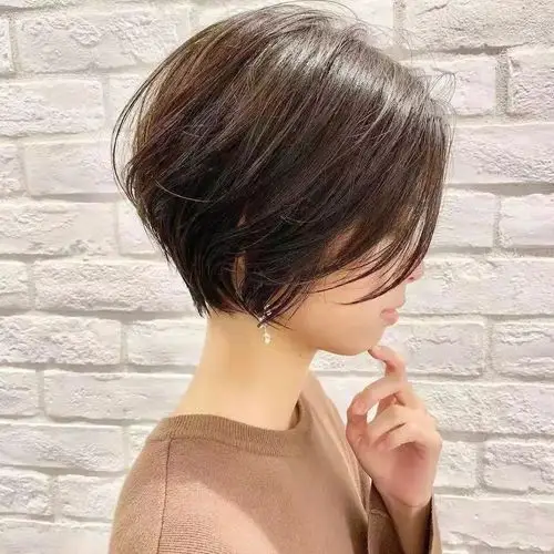 头发少的人适合什么发型(适合发量少细软的短发)