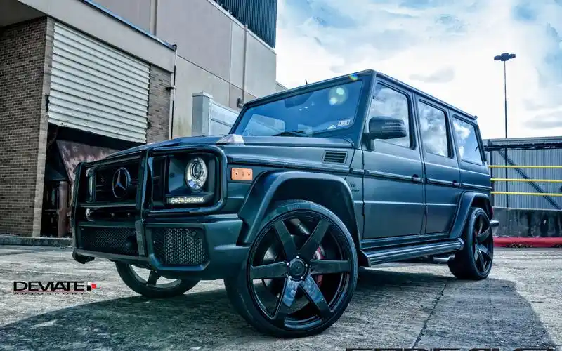 高清汽车图片奔驰硬派越野g级宽屏桌面壁纸第一辑