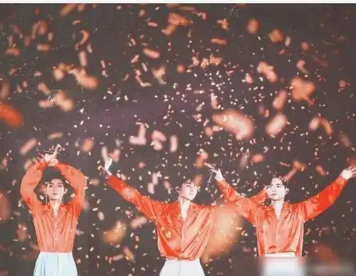 tfboys线上演唱会结束后三人状态惹人心疼网友辛苦了