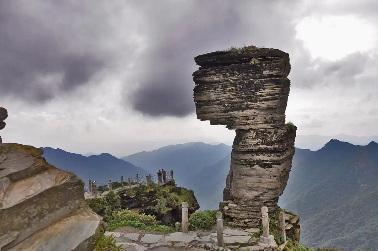 梵净山,位于贵州省铜仁市,国家5a级旅游景区,国家级自然保护区,中国