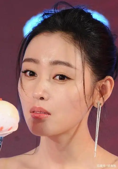 张天爱活动现场近距离抓拍原生态无修复高清生图!美美的!