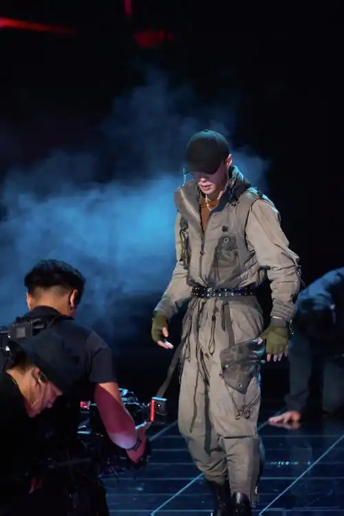 张艺兴 威龙舞台##这就是街舞