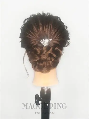 超实用的礼服盘发教程太有气质了