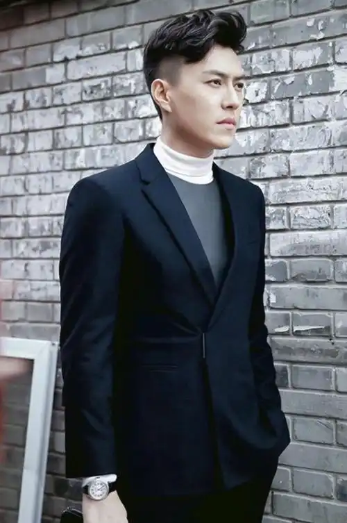 "靳东吴刚"之流,再不爱惜羽毛就晚了,现在回头还来得及-蘑菇号