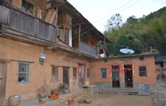 以前的农村与现在农村对比缺的是什么