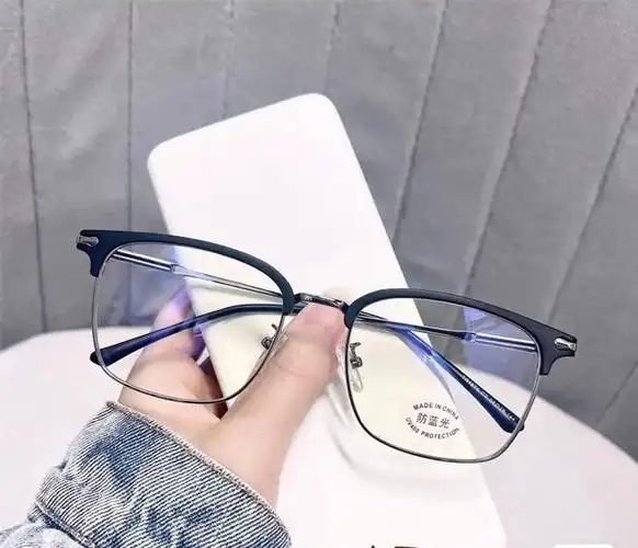 新款镜架已到货啦959595#网红眼镜店  #蔡司镜片  #眼镜框