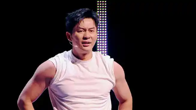 李晨的肌肉##李晨45岁肌肉状态