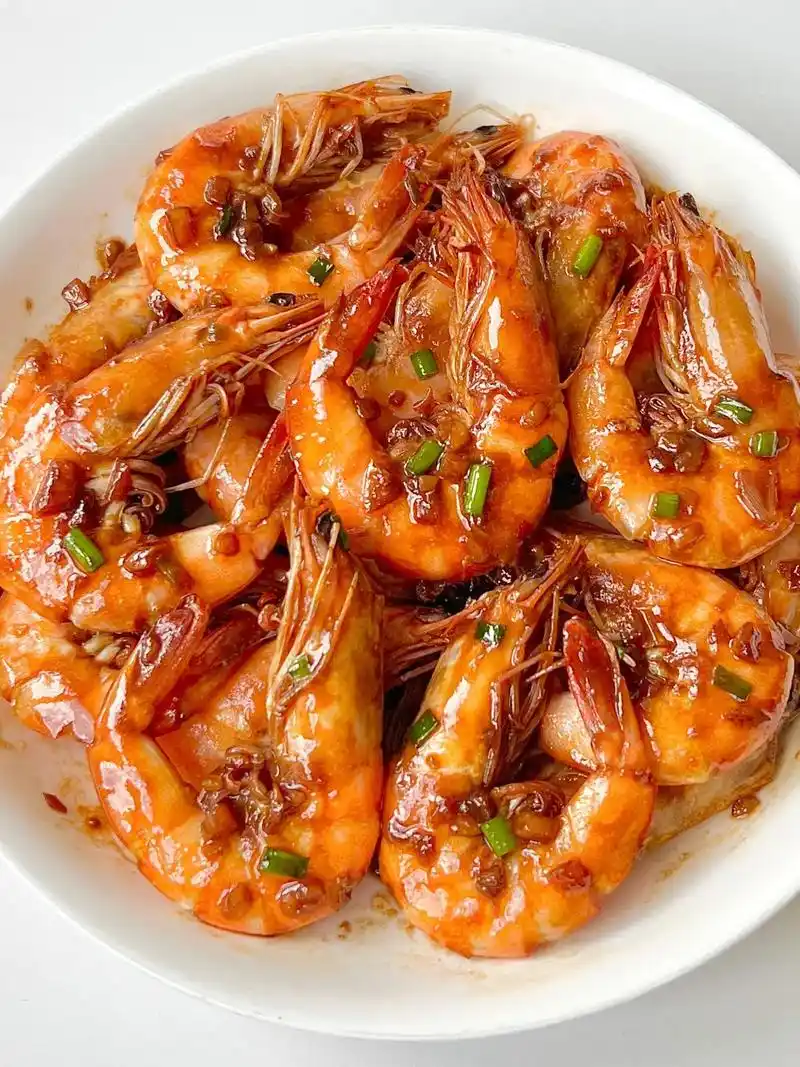 这做法真的能吃一辈子!巨好吃又简单的油焖大虾 - 抖音