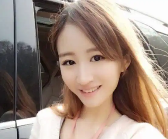 其实她也是一名演员,名字叫做聂欢,和任嘉伦合作过《通天狄仁杰》这部