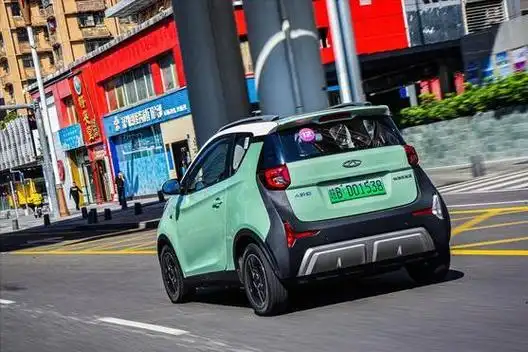 现在什么纯电动汽车最好(5万元纯电代步小车这三款都很顶)(5)