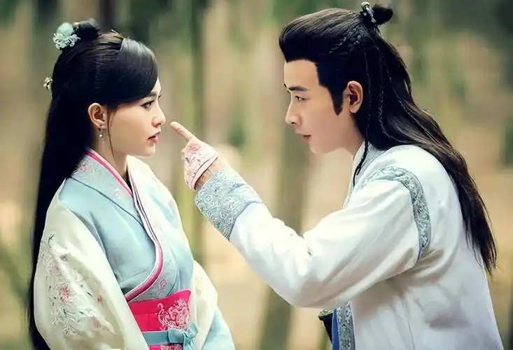 《繁花》里与胡歌配一脸,网友却笑死在罗晋的评论区里,原来他才是那个