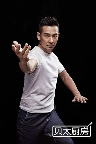 战神戚继光来了,且听赵文卓说说武侠和美食的那些事儿!