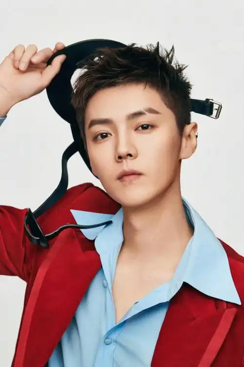 被鹿晗帅到/美到是一件很正常的事情.  #鹿晗骨相