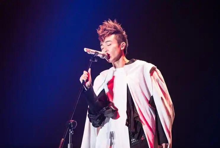 苏打绿再登小巨蛋开唱打造360度无死角舞台