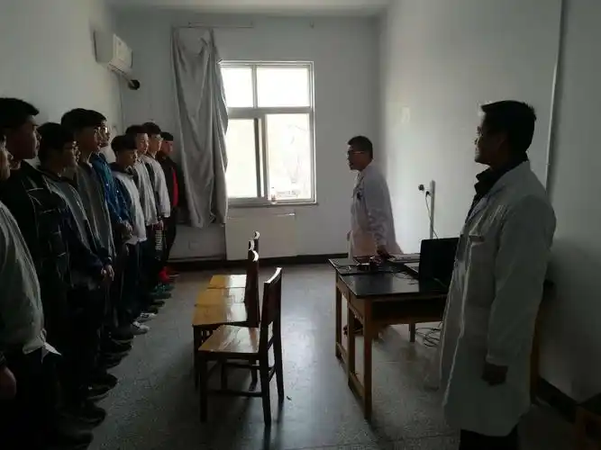 鹤冲天 已亥年高招体检