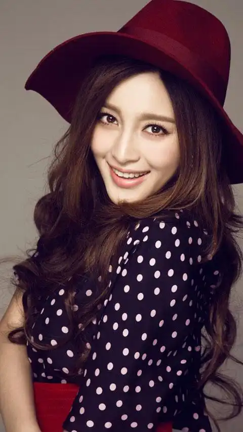 甘婷婷红色圣诞性感写真