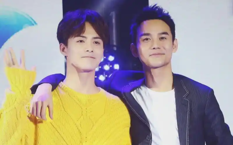 【王凯x马天宇】那些温暖有爱的时光~祝大狮子小老虎生日快乐