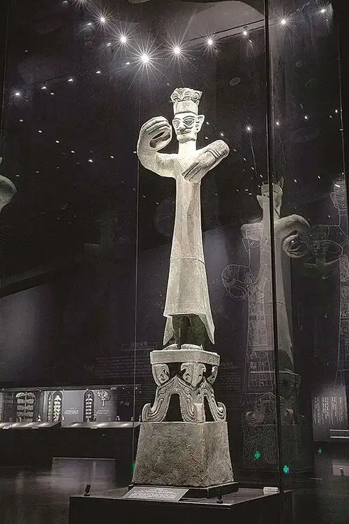 走近四川广汉三星堆图