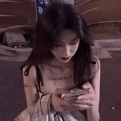 好看的女头像真人 2020女头像霸气高冷 - 头像图片 - 潮人个性网