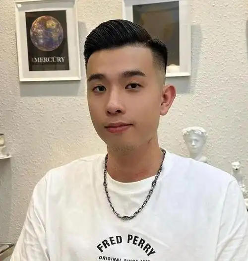 男生"两面铲光"发型怎么剪才帅气?试试这3款造型,提升颜值!