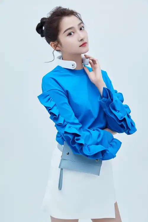 pgg颈椎按摩仪官宣全新推荐官关晓彤