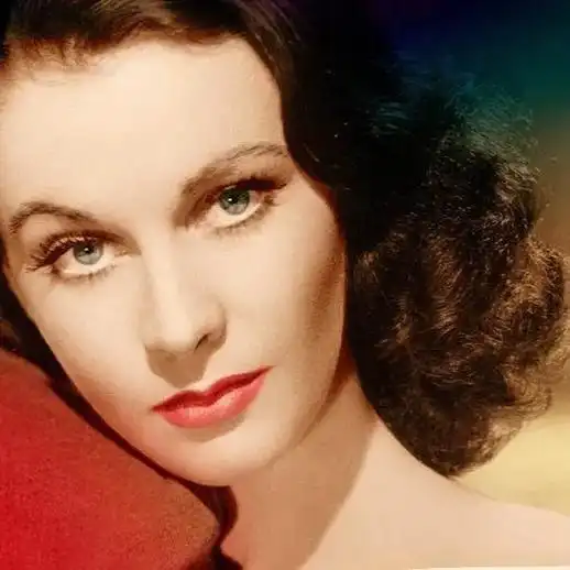 美国1939年#费雯丽 主演的电影《#乱世佳人》. 图四为斯 - 抖音